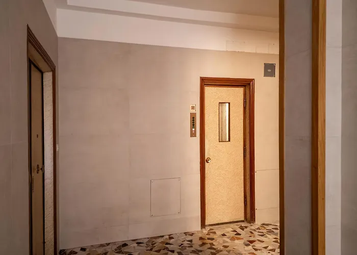 Andri's Place Apartment *